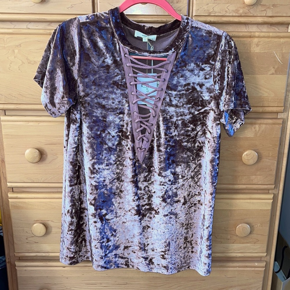 Entro Velvet Cross Tie Shirt - Mauve